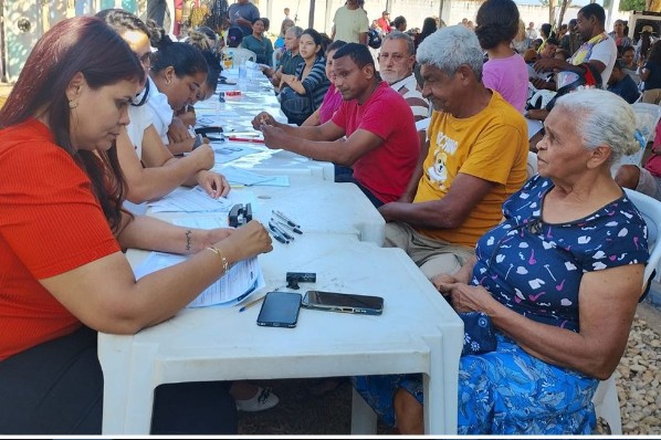 MUTIRÃO DE COMBATE A HIPERTENSÃO E DIABETES