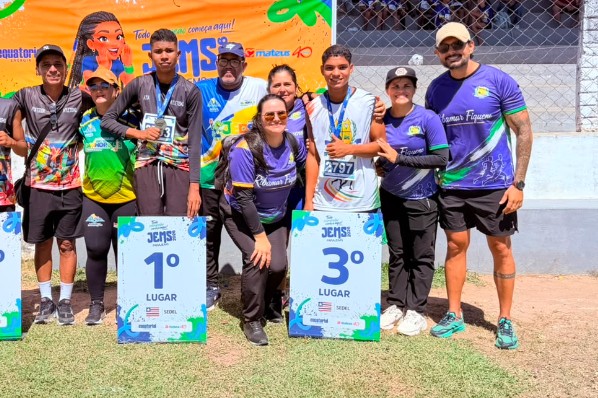 TRÊS MEDALHAS NO ATLETISMO